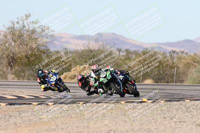 media/Dec-06-2025-CVMA (Sat) [[4a896cc04c]]/Race 4-Formula Middleweight/